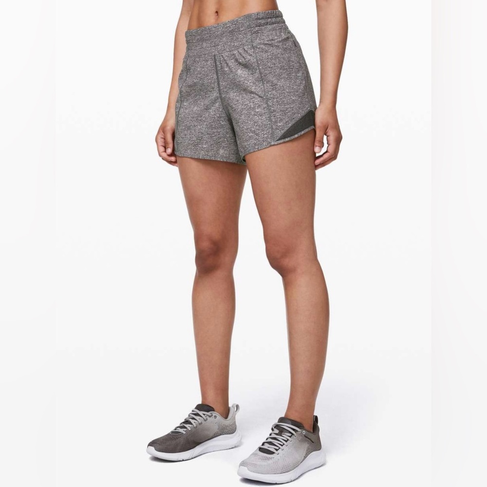 Lululemon Hotty Hot Women’s Short High-Rise Grey/Black Size 4